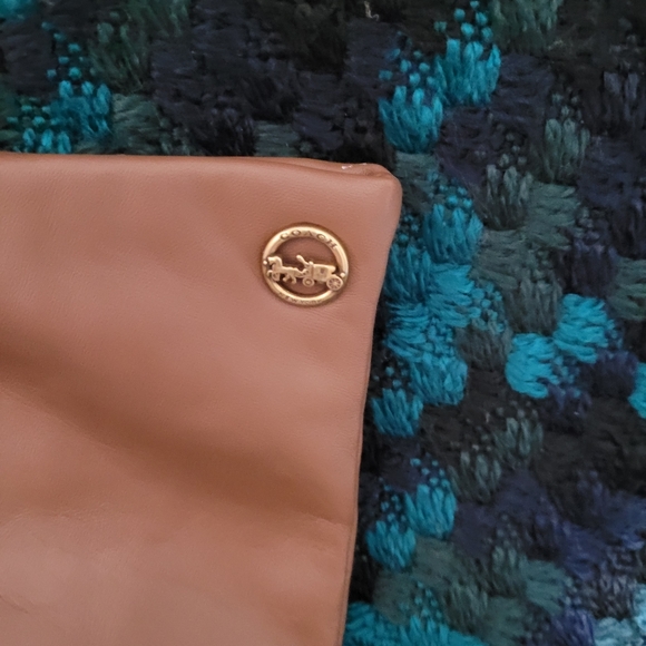 ~December Giveaway~ Drawing on 12/31 @ Noon~ - Picture 4 of 5